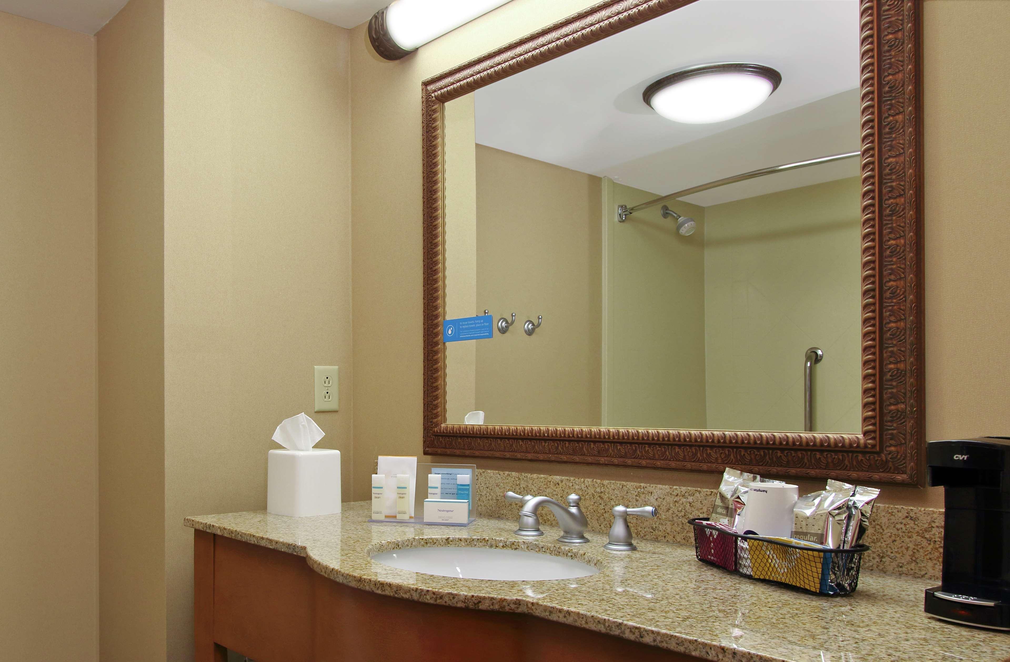 Hampton Inn & Suites Murray Exteriör bild